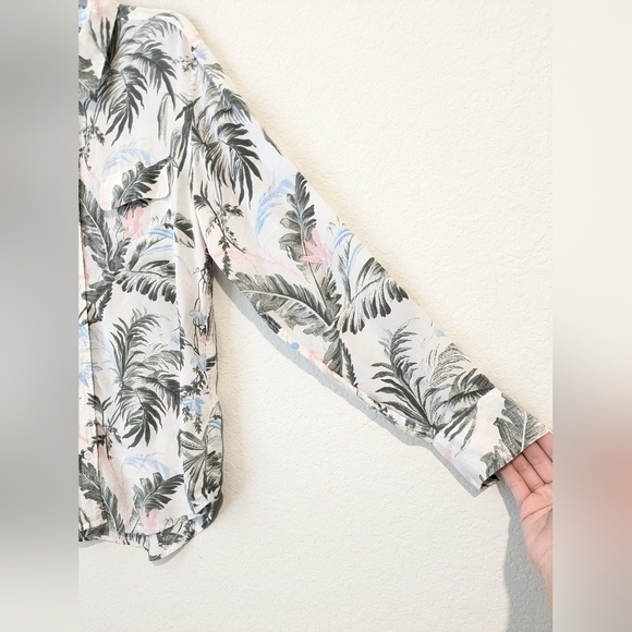 Equipment Femme White 100% Silk Button-Up Signature Silk Shirt Tropical Hawaiian - Picture 7 of 10